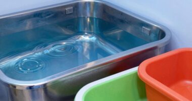 material options for cold plunge